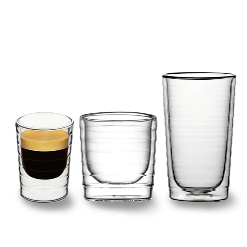 Copo de vidro isolado de pared - Wine Beer Tequila avaliação e preço